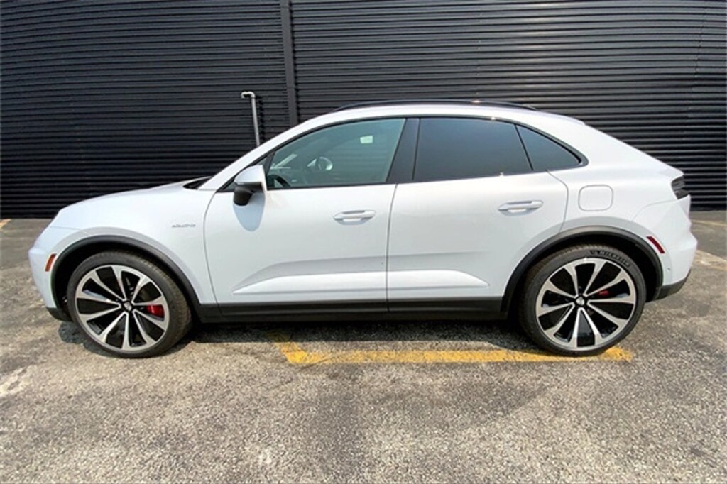 New 2025 Porsche Macan 4S Electric 4S SUV