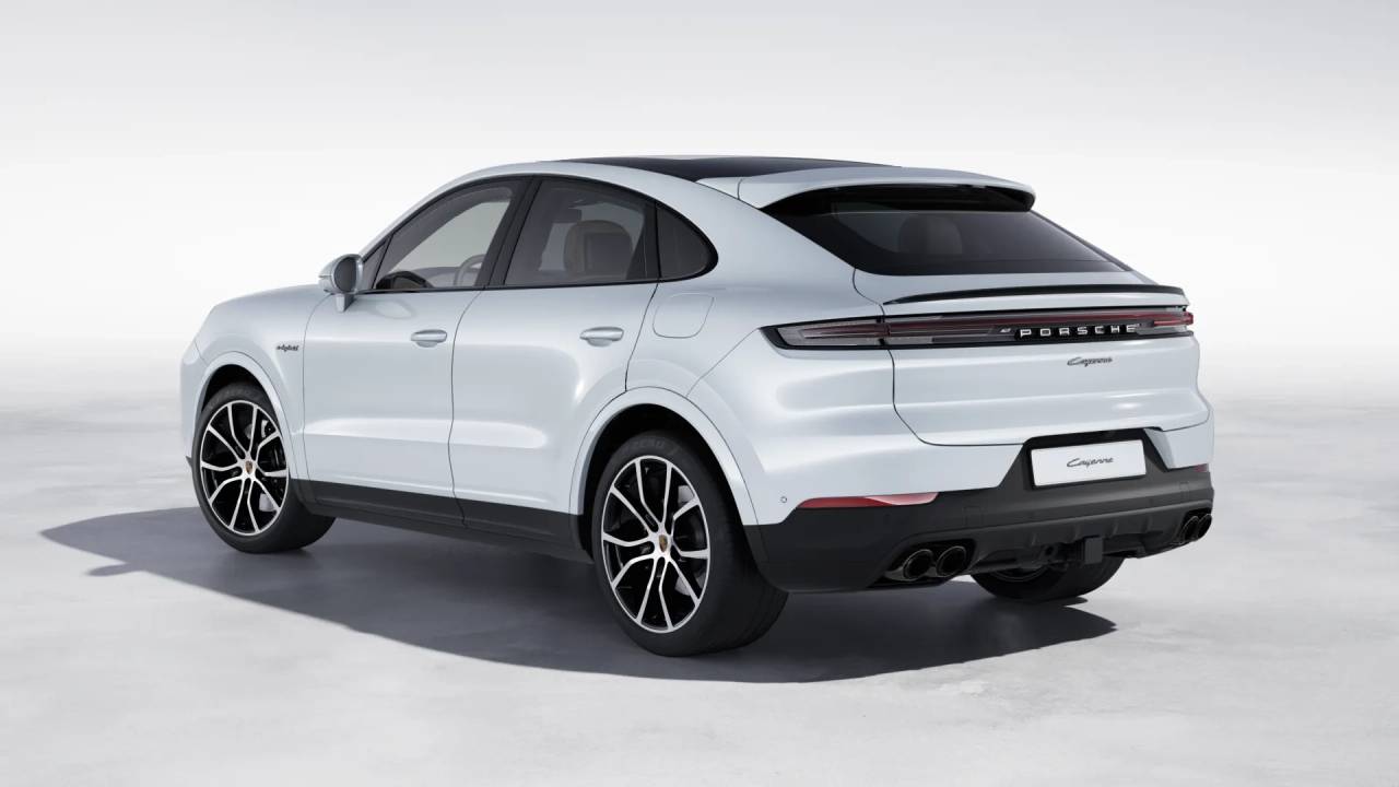2026 Porsche Cayenne E-Hybrid Coupe photo 3