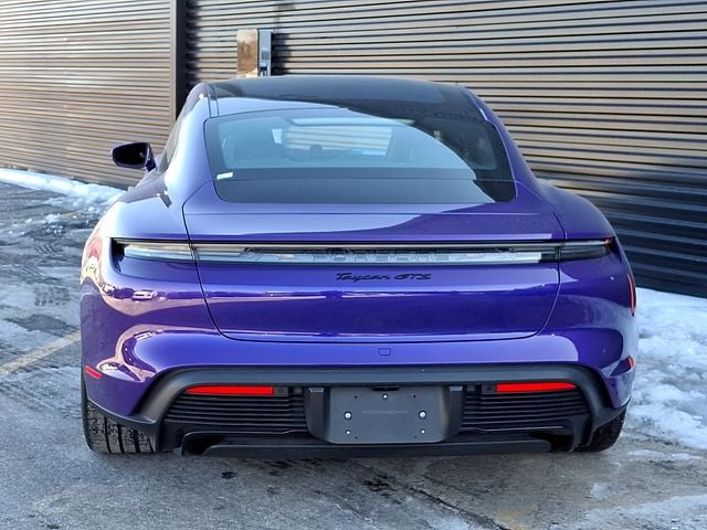 2025 Porsche Taycan GTS - Photo 6