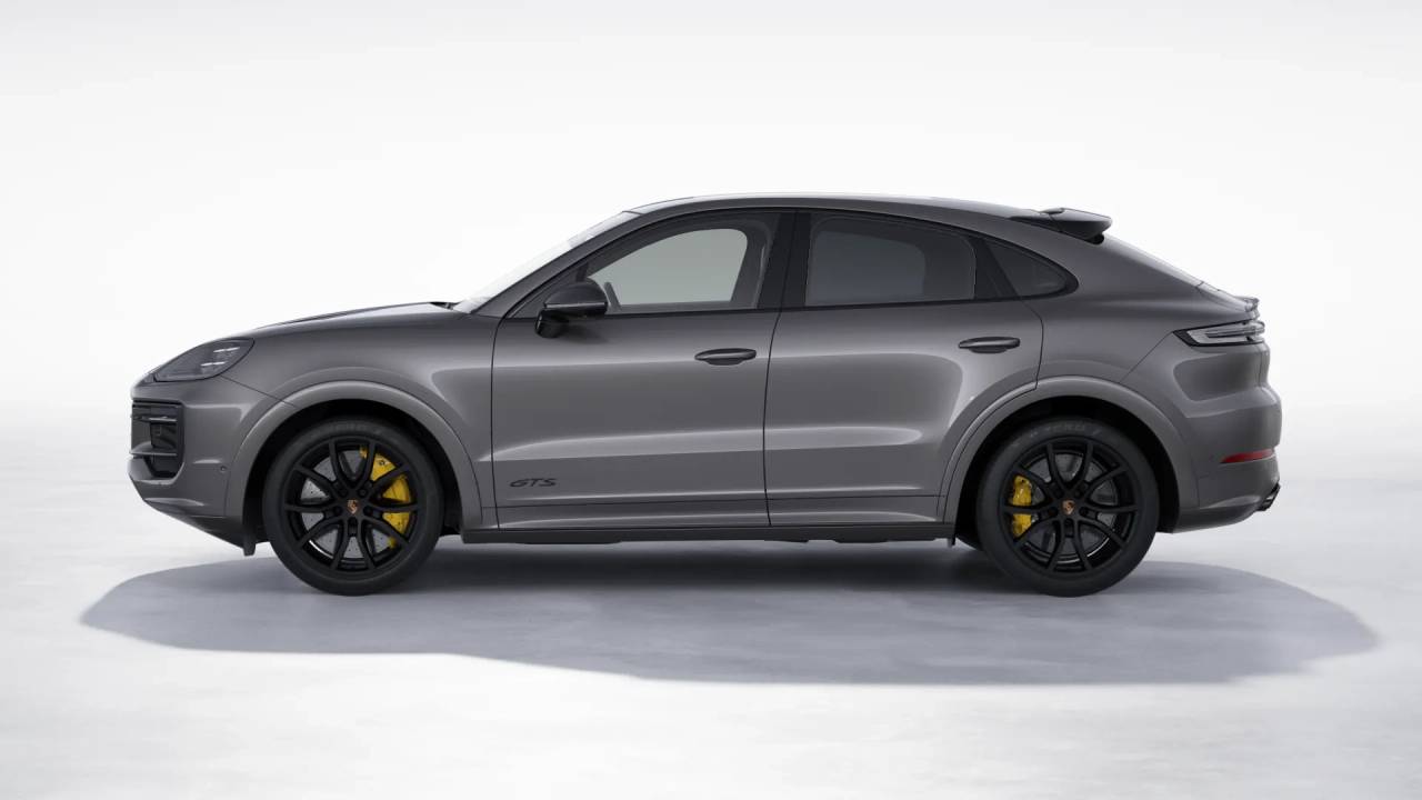 2026 Porsche Cayenne GTS Coupe photo 2