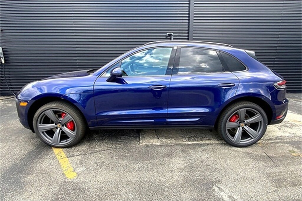 New 2025 Porsche Macan S S SUV