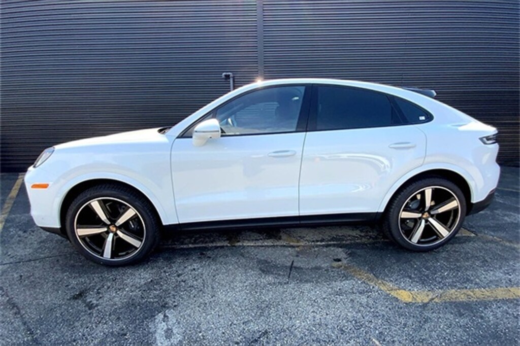 New 2025 Porsche Cayenne Coupe Coupe