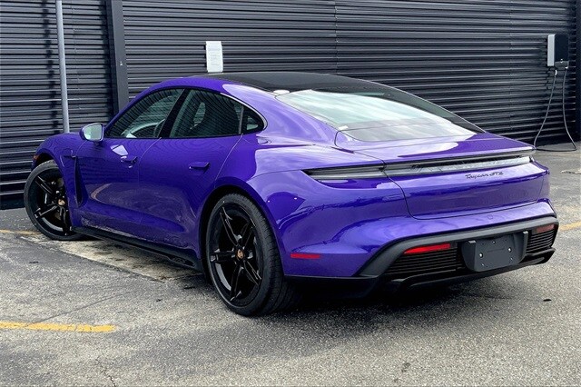 2025 Porsche Taycan GTS photo 3