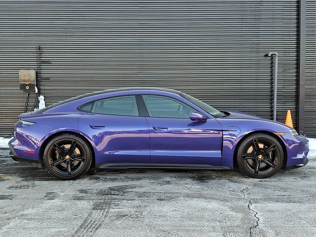 2025 Porsche Taycan GTS - Photo 8