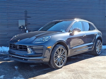 2025 Porsche Macan SUV
