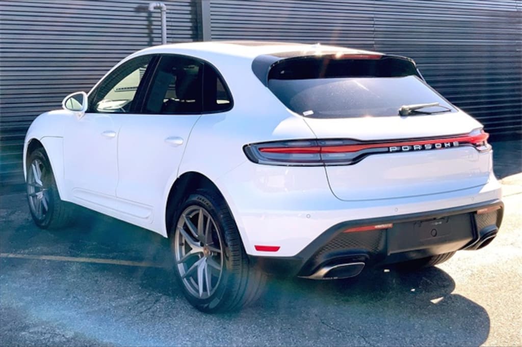 Certified 2022 Porsche Macan SUV