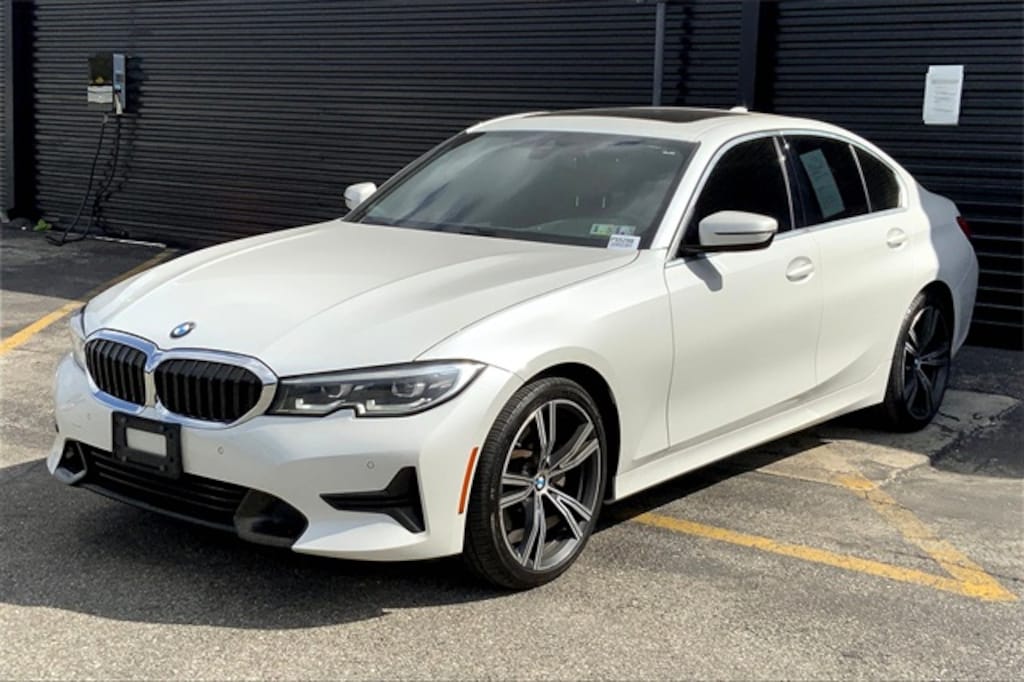 Used 2021 BMW 3 Series 330i xDrive Sedan