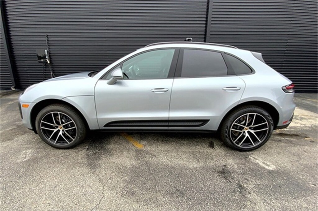 New 2025 Porsche Macan SUV