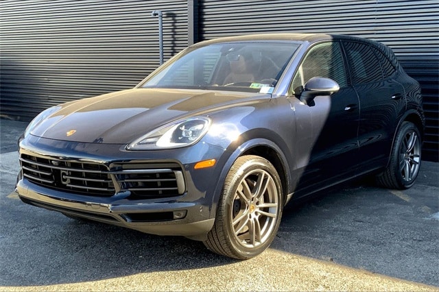 2023 Porsche Cayenne Base
