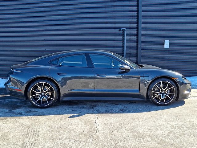 2025 Porsche Taycan Base - Photo 8