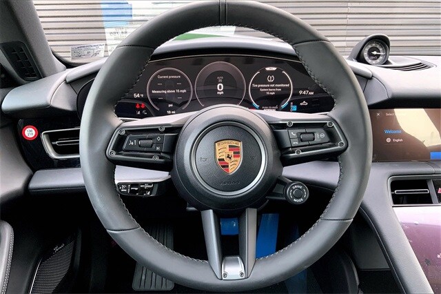 2025 Porsche Taycan 4S photo 4