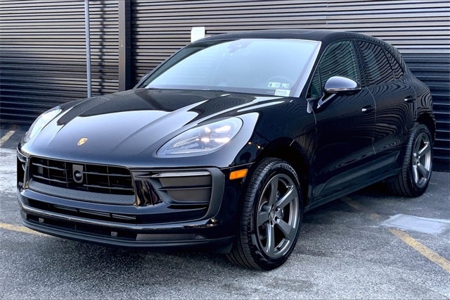 2025 Porsche Macan