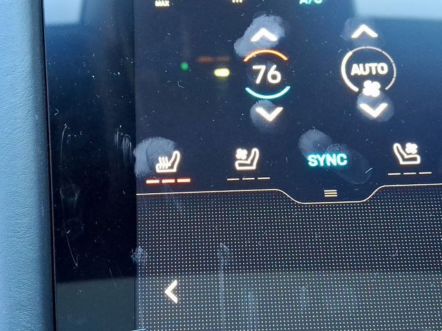 2025 Porsche Taycan GTS - Photo 20