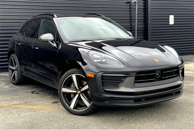 Certified 2024 Porsche Macan T with VIN WP1AA2A54RLB06629 for sale in Conshohocken, PA