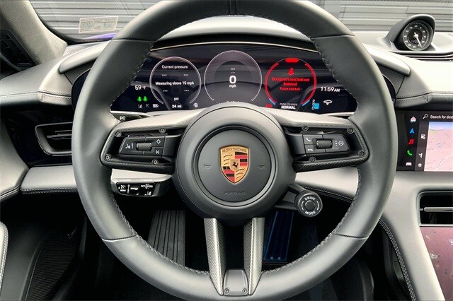 2025 Porsche Taycan GTS photo 4