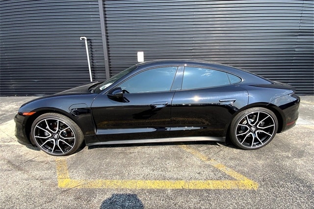 Certified 2024 Porsche Taycan Base with VIN WP0AA2Y15RSA10067 for sale in Conshohocken, PA