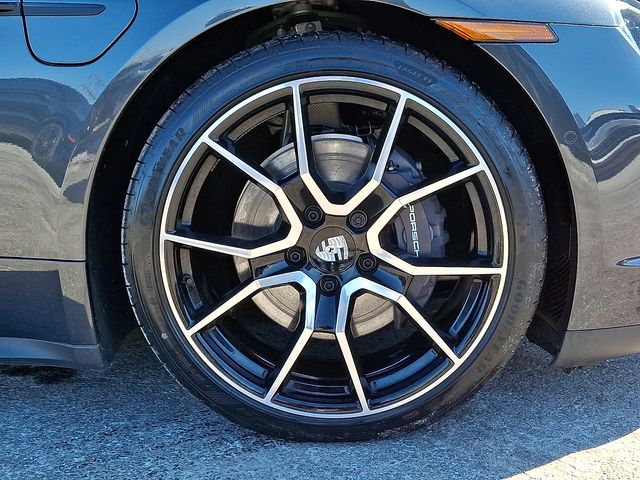 2025 Porsche Taycan Base - Photo 11