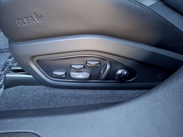 2025 Porsche Taycan GTS - Photo 15