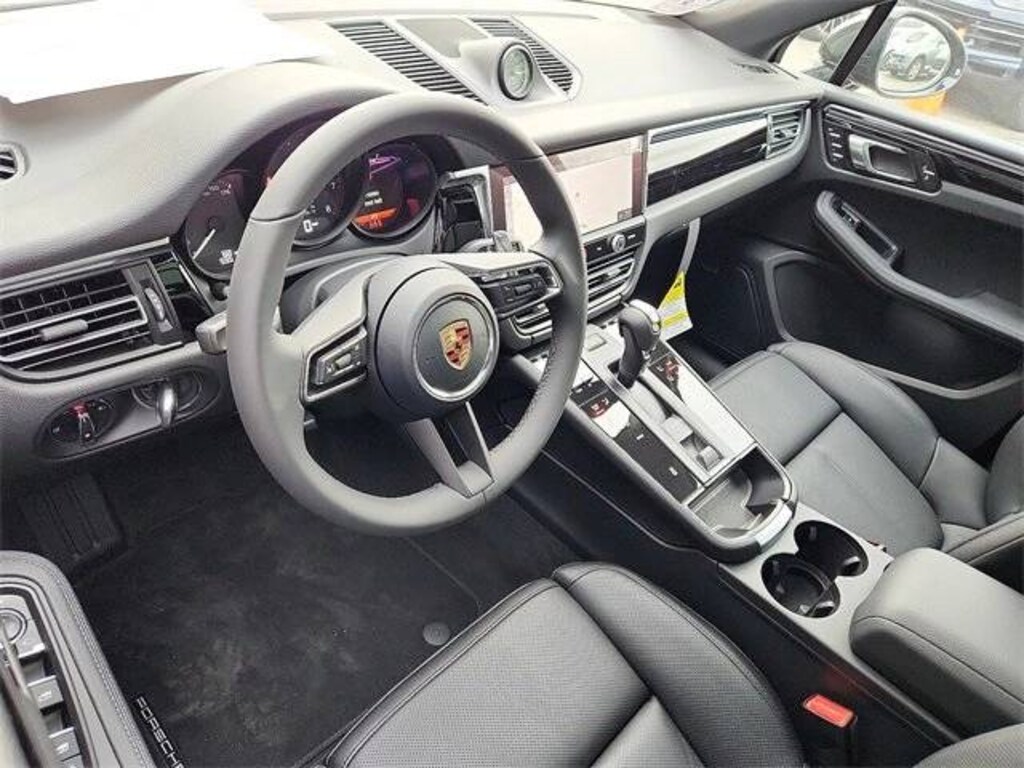 New 2026 Porsche Macan SUV