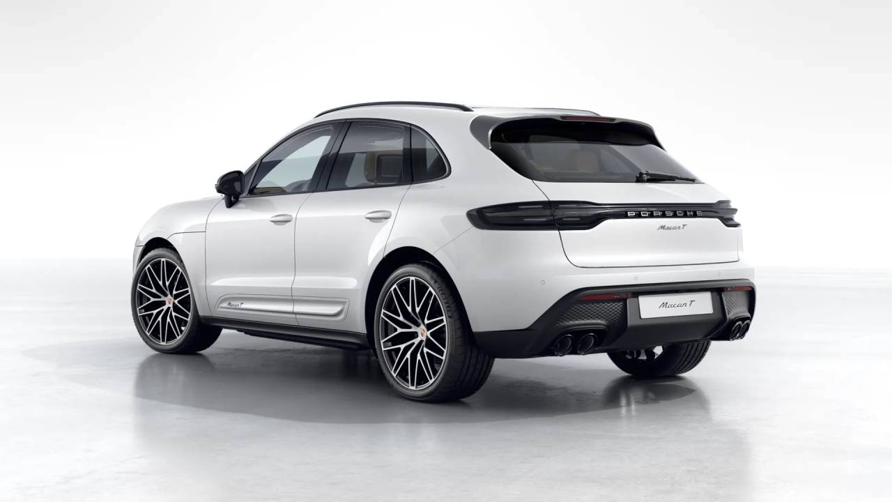 2026 Porsche Macan T photo 3