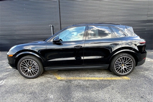 Certified 2021 Porsche Cayenne Base with VIN WP1AA2AY7MDA03394 for sale in Conshohocken, PA