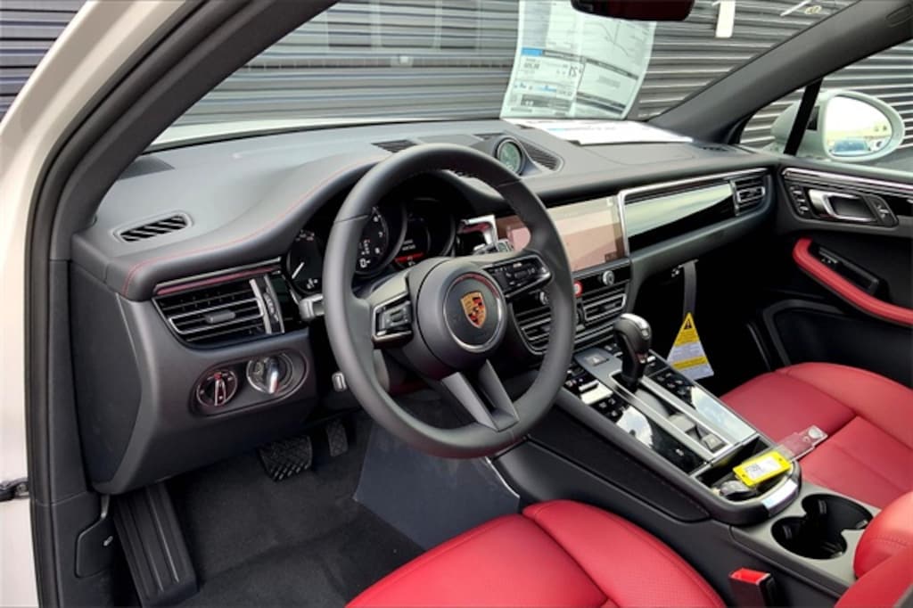 New 2026 Porsche Macan SUV