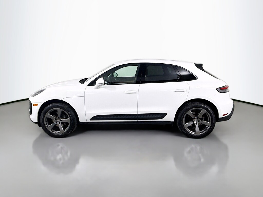 Certified 2023 Porsche Macan SUV