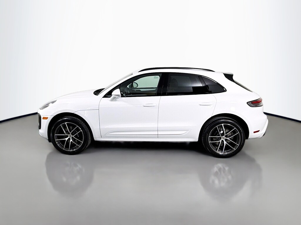 New 2026 Porsche Macan SUV