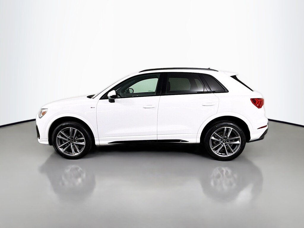Certified 2025 Audi Q3 Premium SUV