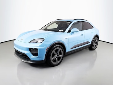 2025 Porsche Macan 4 Electric SUV