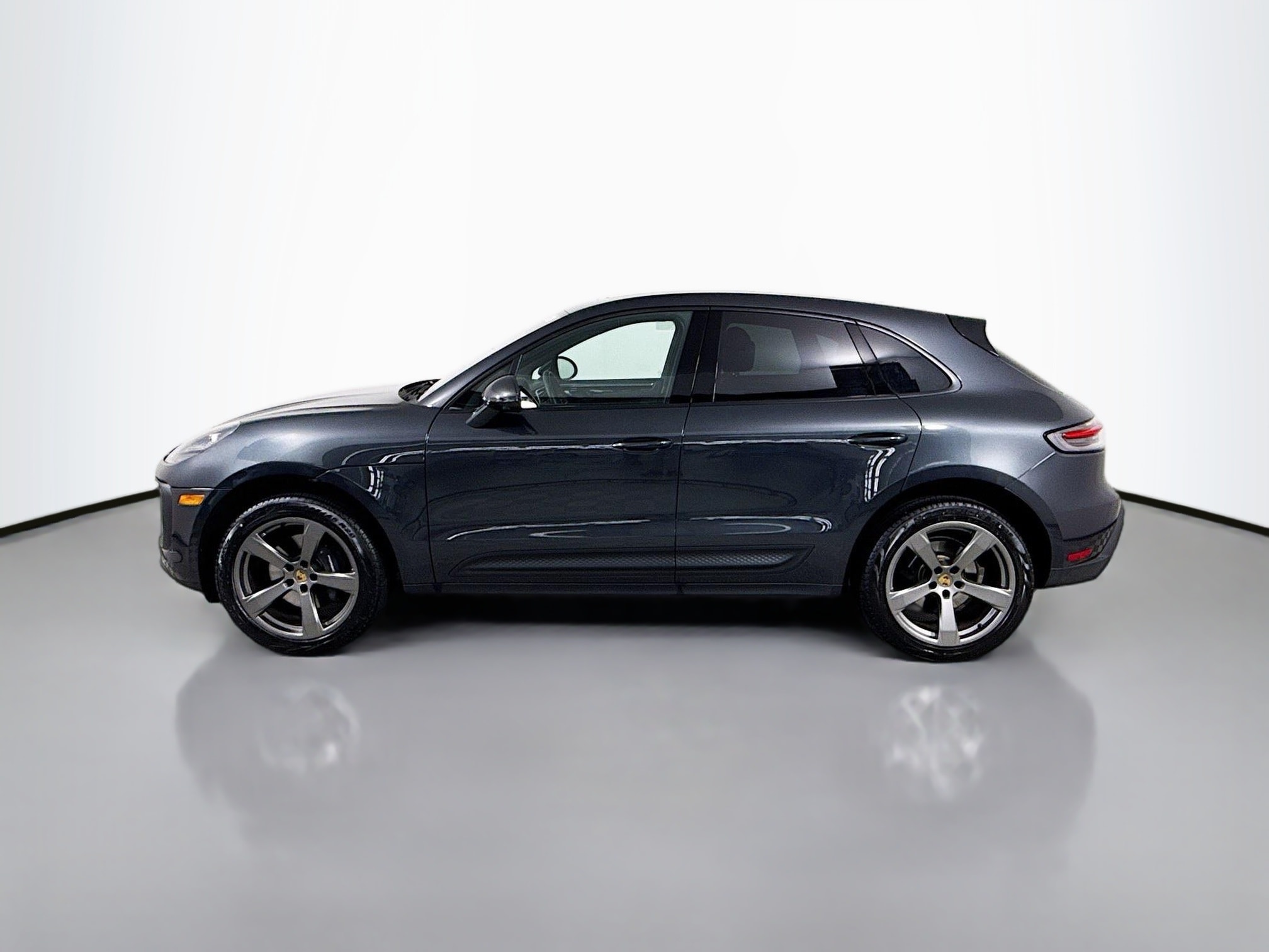 Certified 2025 Porsche Macan Base with VIN WP1AA2A56SLB03916 for sale in Danbury, CT