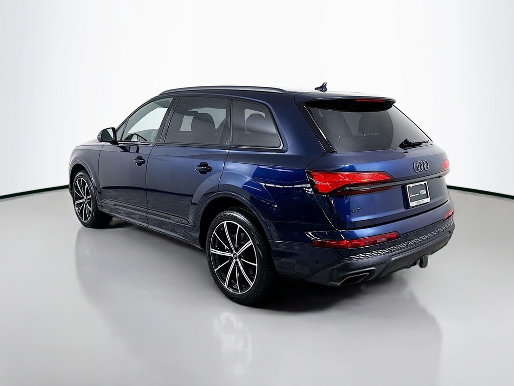 Certified 2025 Audi Q7 45 Premium Plus SUV
