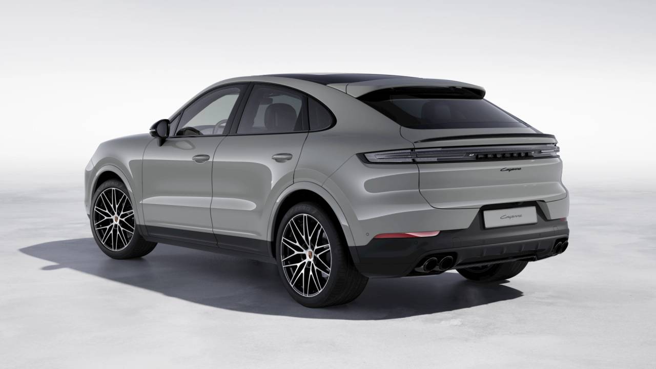 2026 Porsche Cayenne Coupe photo 3