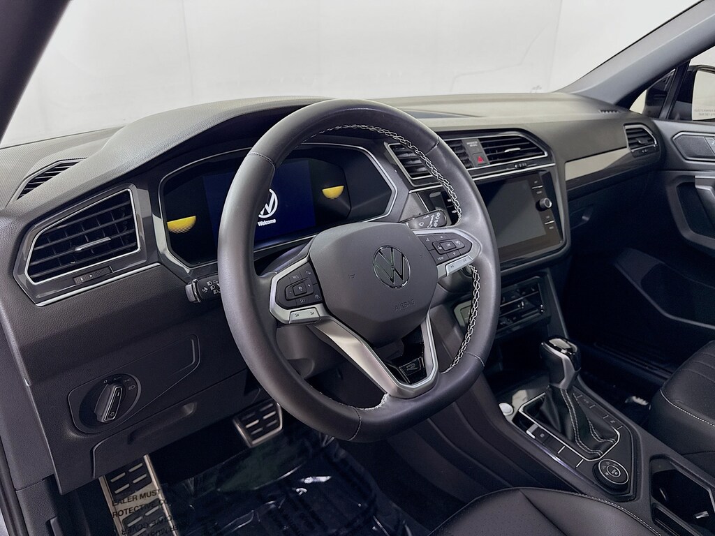 Certified 2023 Volkswagen Tiguan 2.0T SE R-Line Black SUV