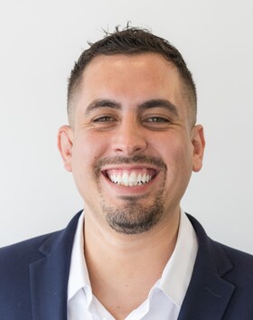 Staff member Joshua G from ID_150e46ce9c8e