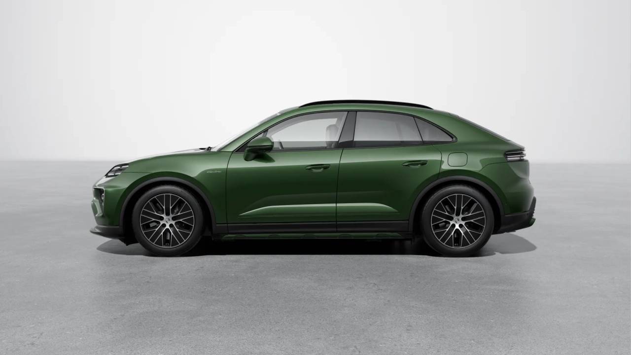 2025 Porsche Macan Electric photo 2