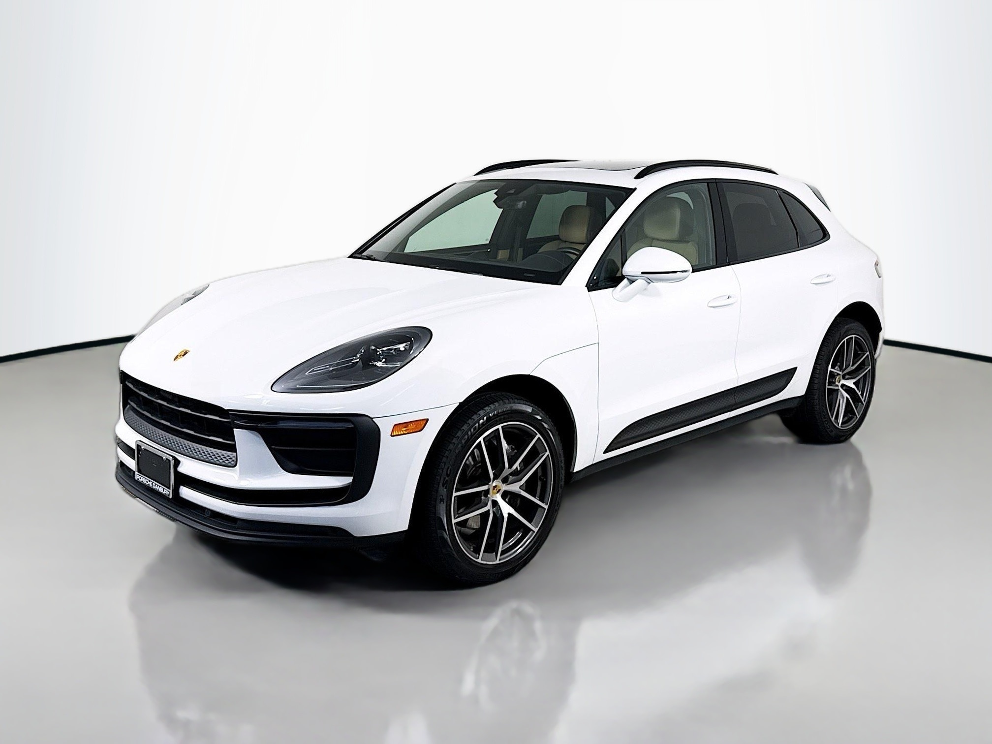 2022 Porsche Macan