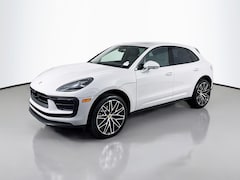 2026 Porsche Macan SUV