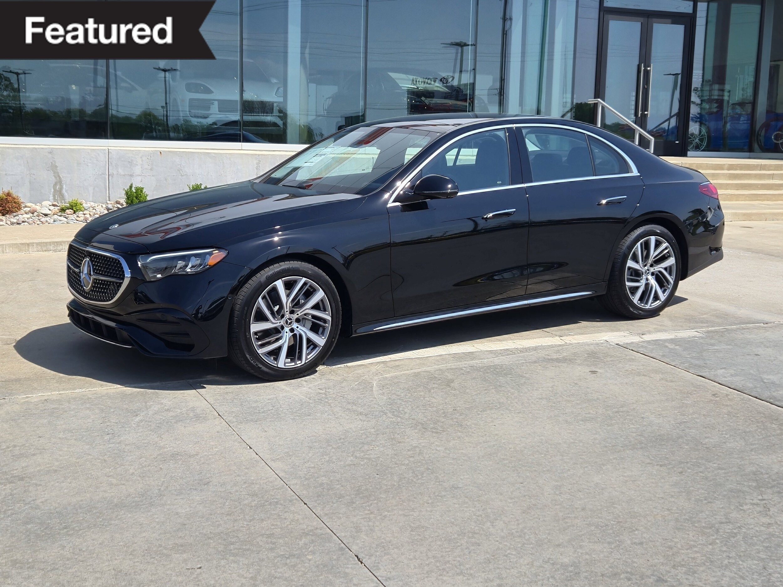 2025 Mercedes-Benz E-Class E350's photo