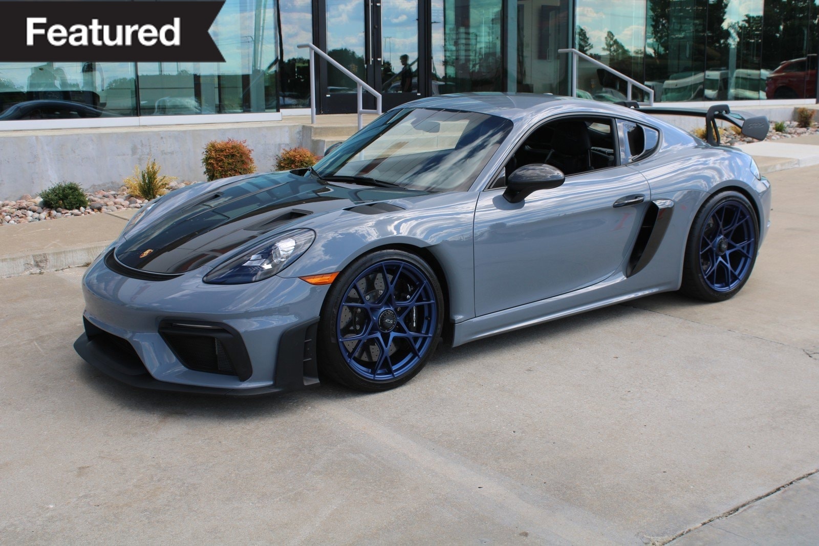 2023 Porsche 718 Cayman
