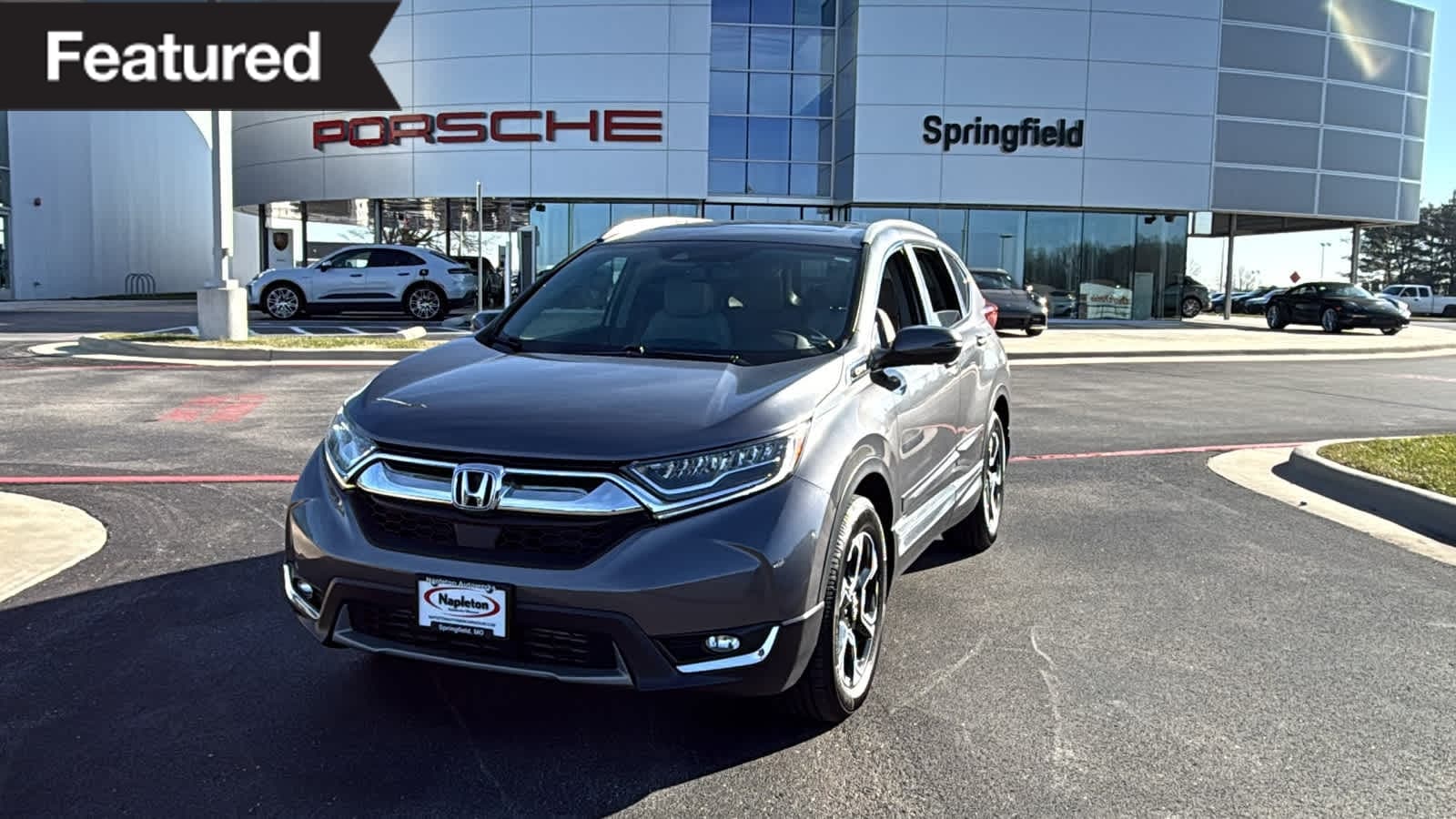 2019 Honda CR-V Touring's photo