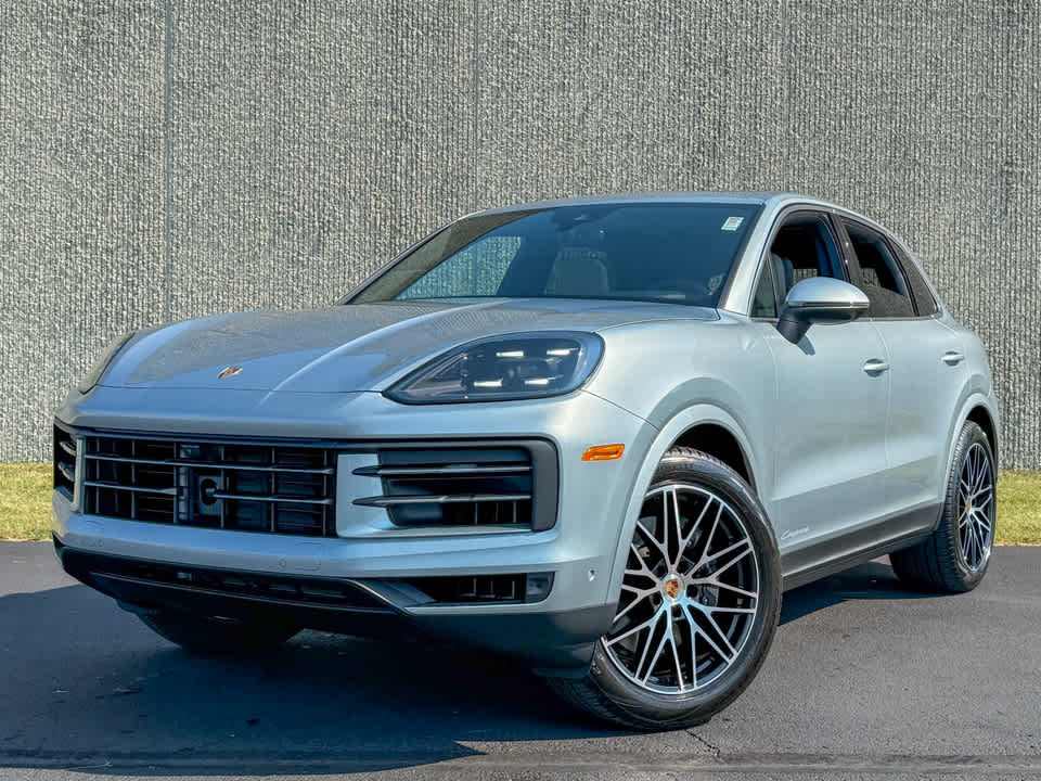 2025 Porsche Cayenne Base