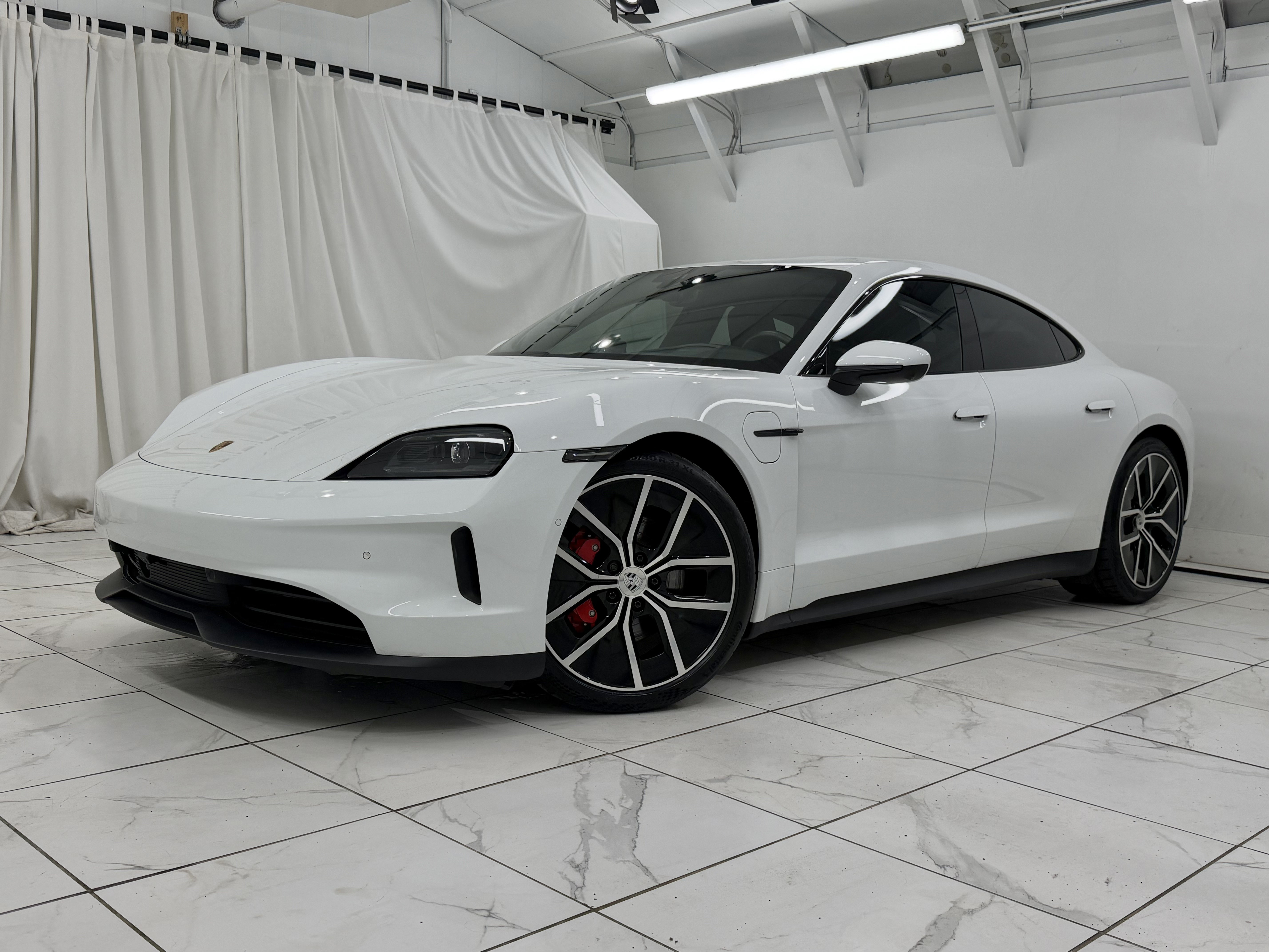 2025 Porsche Taycan S