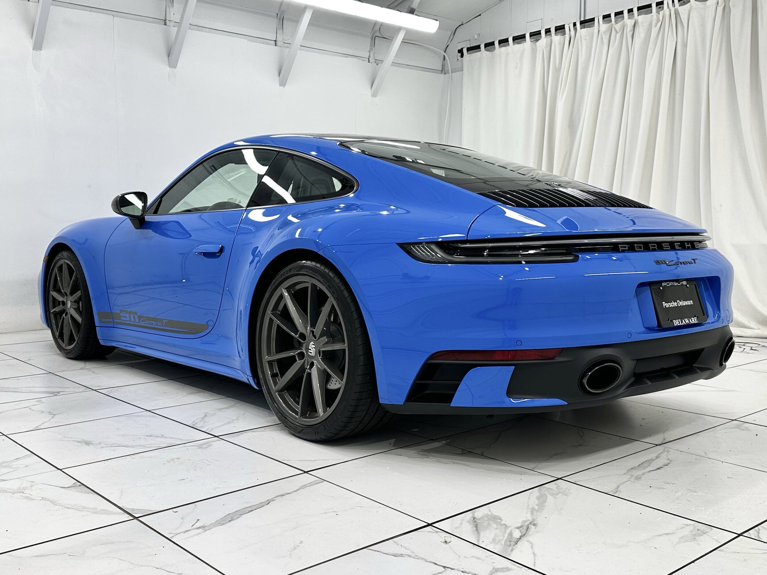 2024 Porsche 911 T photo 3