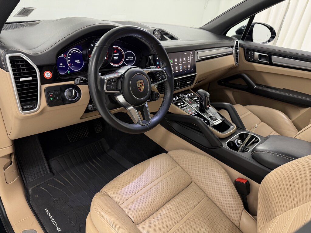 Certified 2023 Porsche Cayenne Platinum Edition Platinum Edition AWD