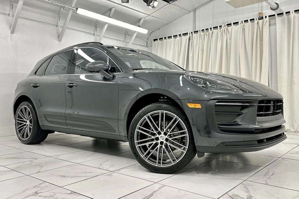 Certified 2024 Porsche Macan For Sale in Philadelphia, PA VIN