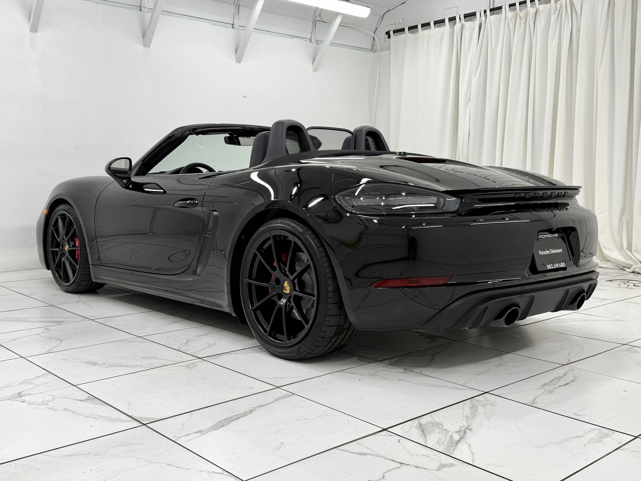 2025 Porsche Boxster GTS 4.0 photo 3