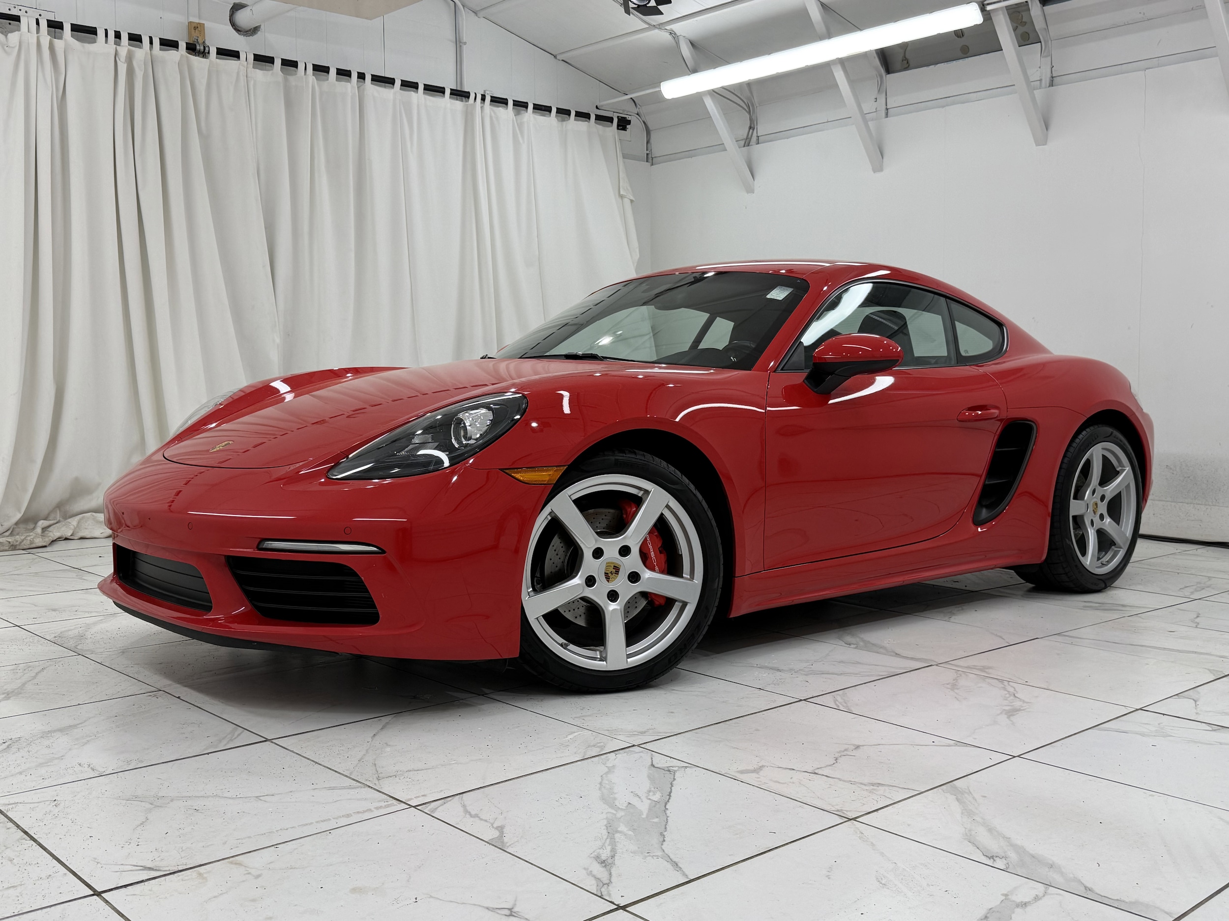 2019 Porsche 718