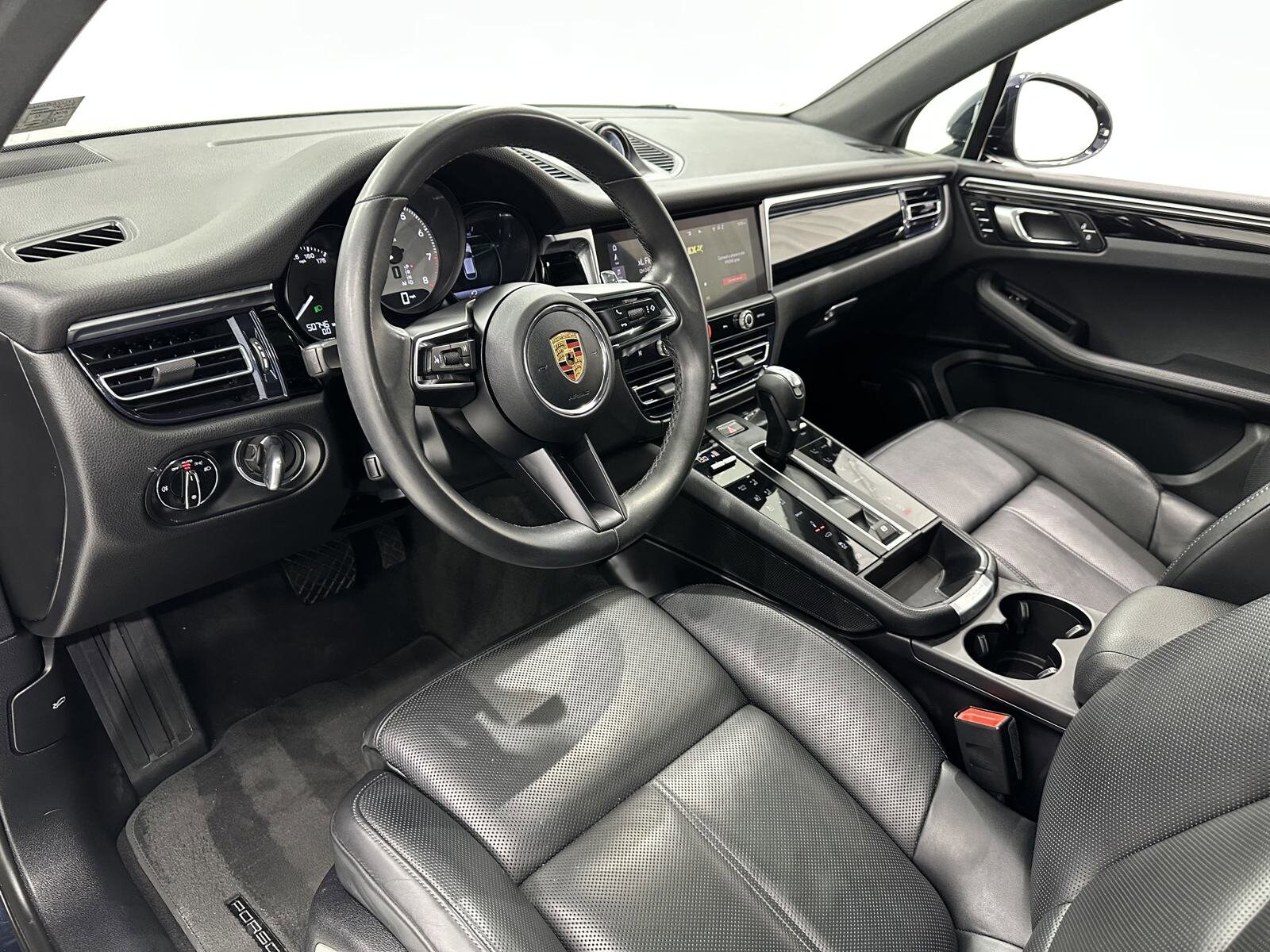 2023 Porsche Macan S photo 4