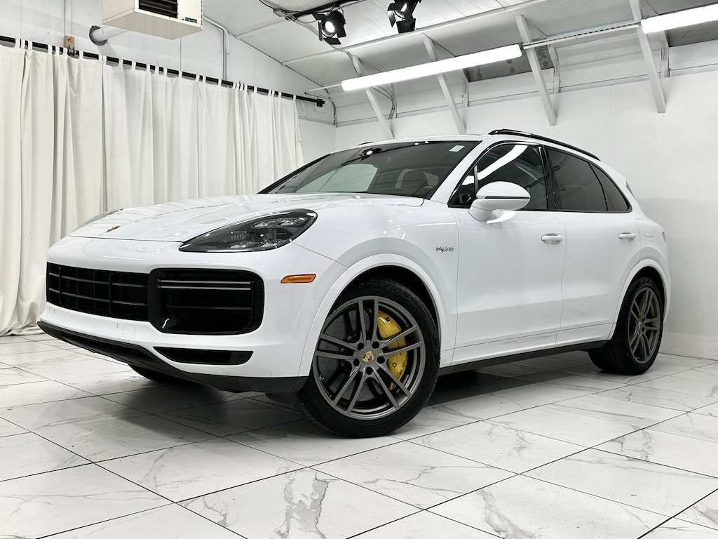 Certified 2021 Porsche Cayenne Turbo S E-Hybrid Turbo S E-Hybrid AWD